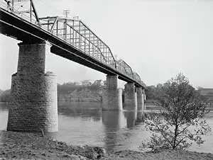 Chattanooga: Bridge - River - Tennessee