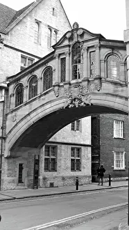 Sighs: Bridge of Sighs, Oxford