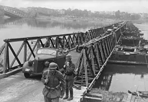 Lcgr1405: Bridge over Vistula, German army invading Poland, WW2