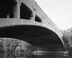 Moderne: Bridges, West Sixth Street Bridge, a single ?