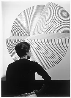 Explores: BRIDGET RILEY 1931 -