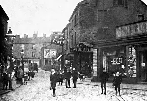 Brighouse: Briggate, Brighouse