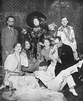The Bright Young People at a party