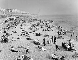 Pebbly: ON BRIGHTON BEACH