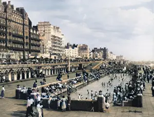 BRIGHTON SEAFRONT 1950S