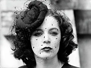 Piaf: Brigitte Ariel will be Piaf
