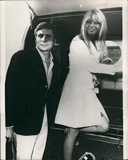 Hurried: Brigitte Bardot and Gunter Sachs in Germany