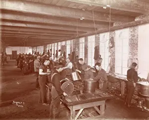 Kingsland: Brisben-Walker motor factory