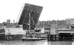 Bascule: Bristol, the New Bascule Bridge c1950