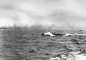 Foam: British destroyers at sea, WW1