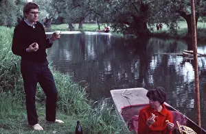 The British at Leisure series -- people with punt