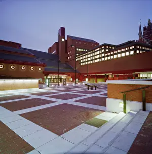 Contracting: British Library, Euston Road, St Pancras, Camden, London