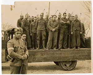 Jarama: British machine gunners captured at Jarama (close-up)