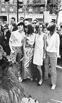 Gaff: British models bring the London look to Paris, 1966