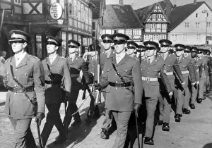 94th: British parade in Celle