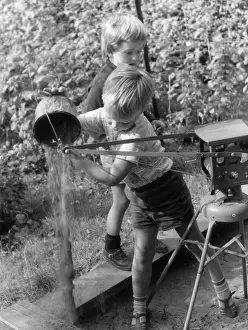Sandpit: BRITISH PLAYSCHOOL