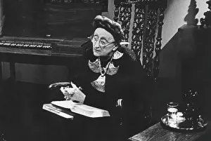 British poet and critic Dame Edith Sitwell, ?