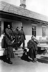 Trondheim: British prisoners of war in Trondheim, 1940