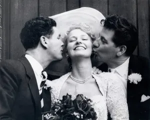 Bygraves: British Singer Joan Regan