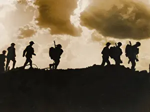 Silhouetted: British soldiers 1917
