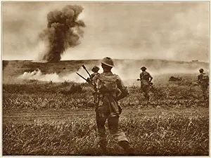 Suggest: British Soldiers advance in Tunisia; Second World War, 1943