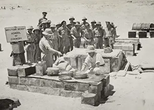 Lcgr1310: British soldiers receive training in the Western