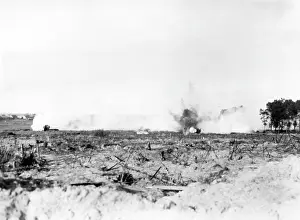 Minenwerfer: British tanks under German fire, WW1