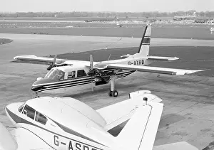 Charlevoix: Britten-Norman BN-2A Islander G-AXKB