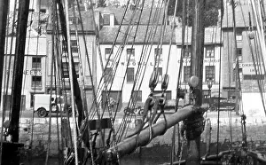 Brixham: Brixham quayside, Devon - circa 1920s