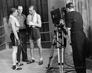 Rundfunk: broadcast, television, studios, recording of