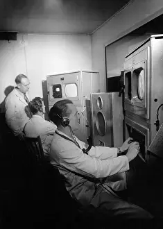 Rundfunk: broadcast, television, technics, directiion room