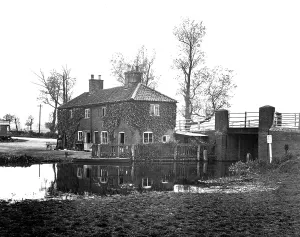 Navigable: The Broads, Navigable Limit, Wayford Bridge c1950