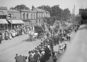 Broadway Procession outside The Lord Bexley