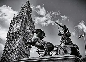 Boudicca: Bronze statue of Boudicca and Big Ben - Westminster