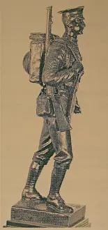 Kitbag: Bronze Statuette - Sgt Grenadier Guards in Marching Order
