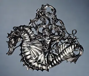 Seahorse: Brooch seahorse-shaped