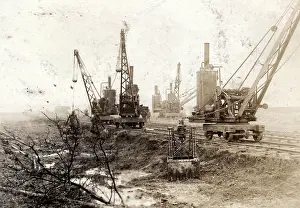 The Brooklands Museum Collection: Brooklands - Track Construction - Clearing site with cranes