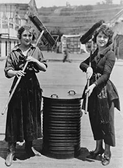 Collaborate: BROOM CLEAN