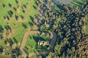 Damian: Broughton Castle fortified house, gatehouse and moat, Oxon