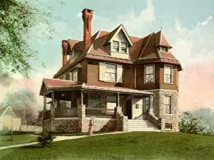 Melrose: Brown House