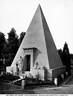 Bruni: The Bruni Family Monument in