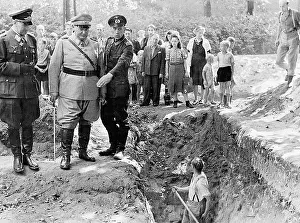 Loerzer: Bruno Loerzer and Hermann Goring, 1943