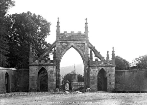 Bryansford: Bryansford Gate, Tullymore Park, Co. Down