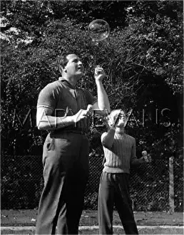 Puffing: BUBBLES IN THE GARDEN