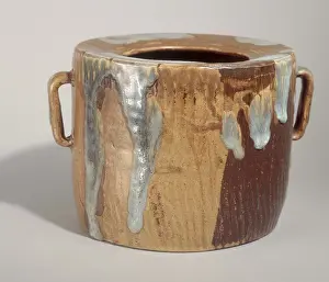 Buckets: Bucket with a handle