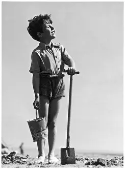 Bliss: BUCKET, SPADE & SEA AIR!