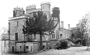 Buckfast: BUCKFAST ABBEY