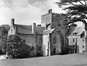 Yelverton: BUCKLAND ABBEY