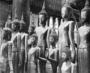 Indochinese: Buddha statues