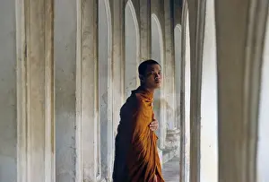 Bangkok: Buddhist monk - Temple of the Emerald Buddha